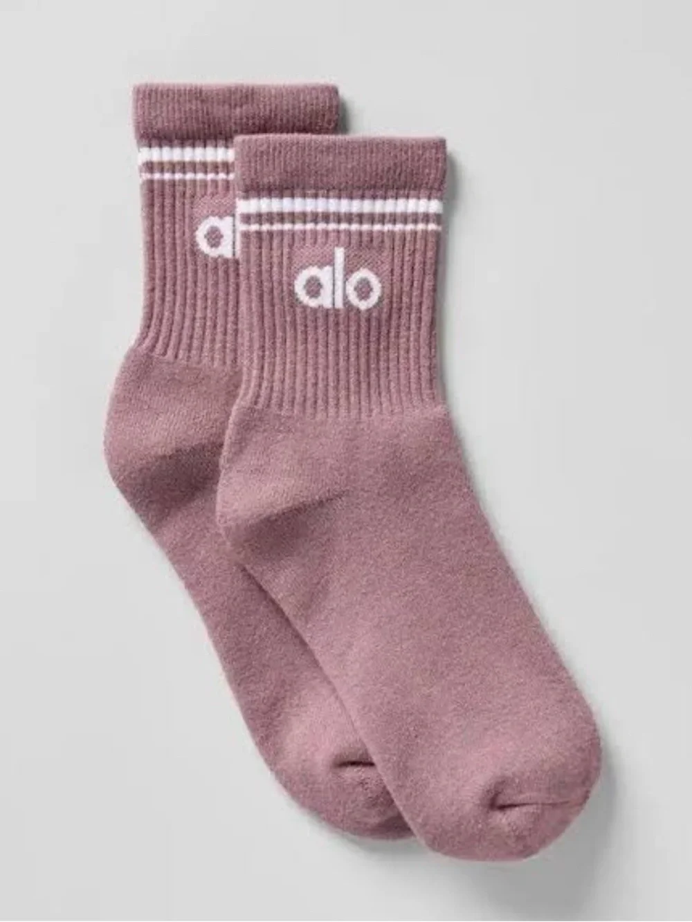 NWT Alo half crew sock in smokey quartz size M